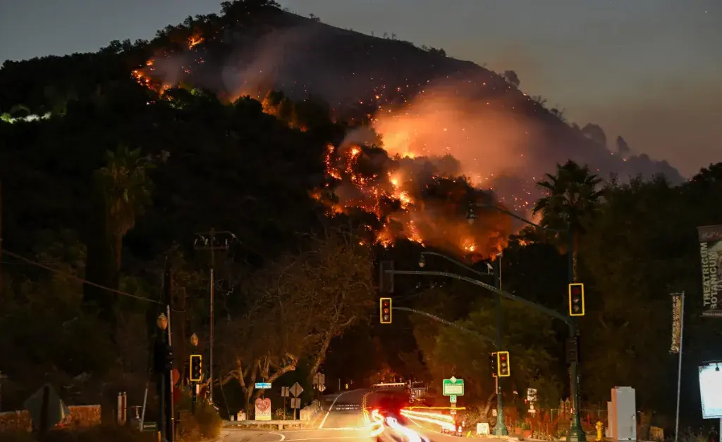 7 Versículos Bíblicos Que Revelam o Verdadeiro Significado dos Incêndios na Califórnia Deus esta agindo